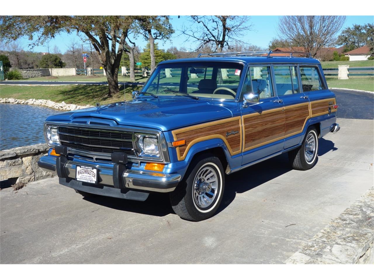 1984 Jeep Grand Wagoneer