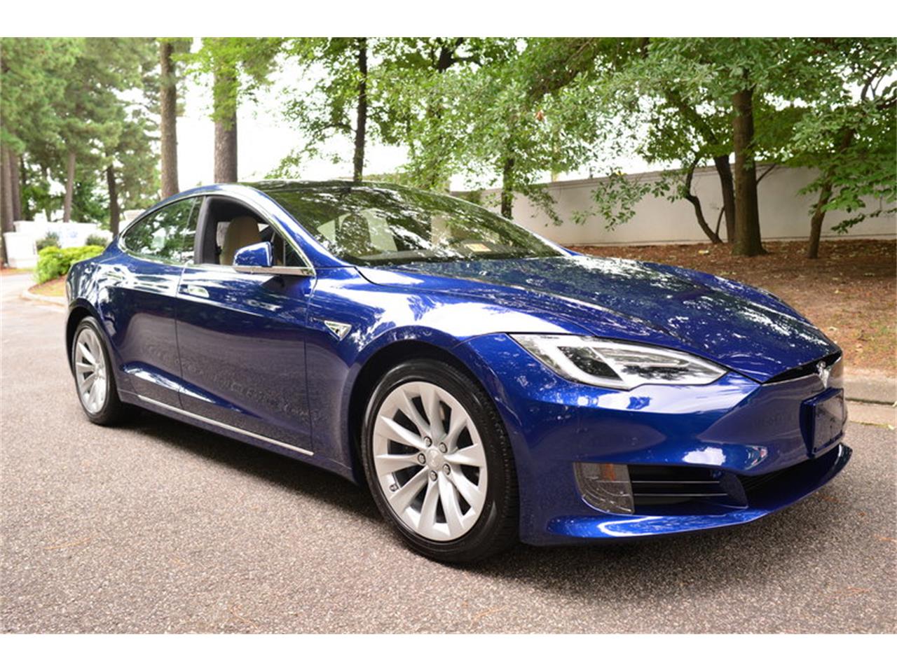 Tesla model s 75d