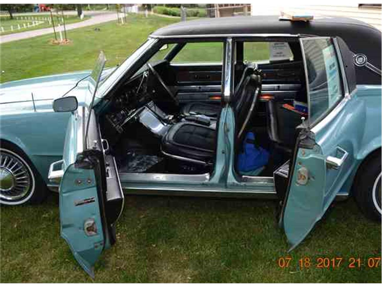 1967 thunderbird rear seat