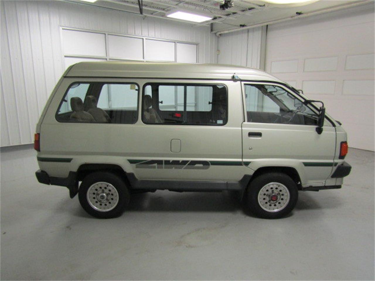 Toyota lite ace 1988