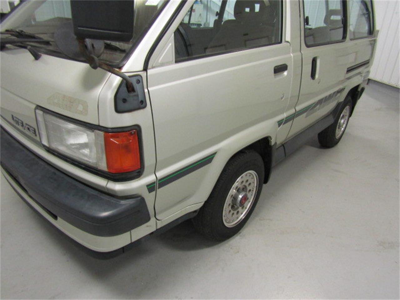 Toyota lite ace 1988