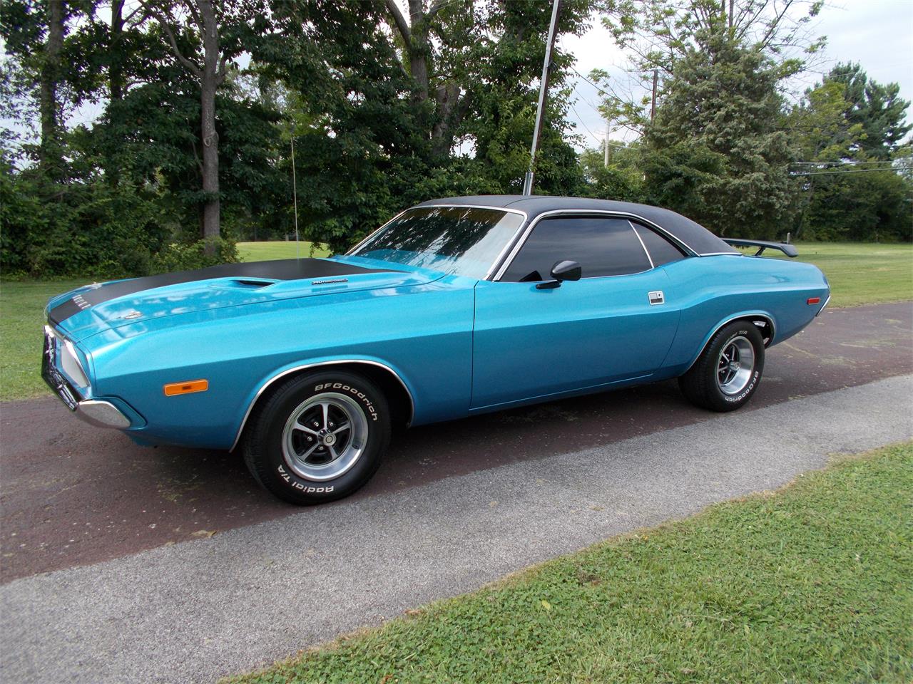 Dodge challenger 74