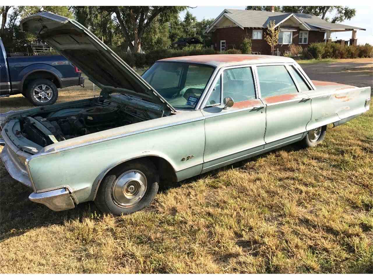 Chrysler new yorker 1966