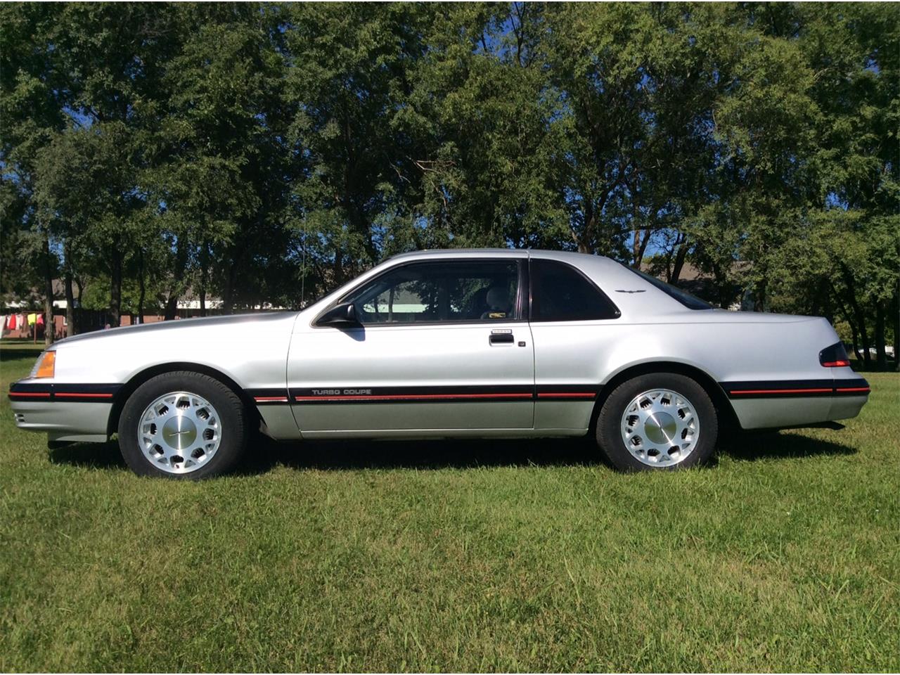 Ford thunderbird 1987