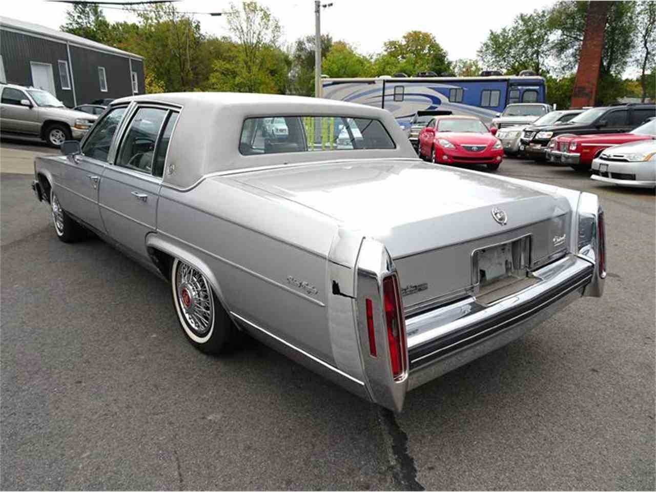 Cadillac fleetwood 1984