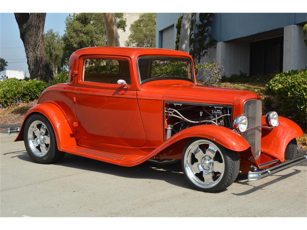 1932 Ford 5 Window Coupe Kit   9952257 1932 Ford 3 Window Std 