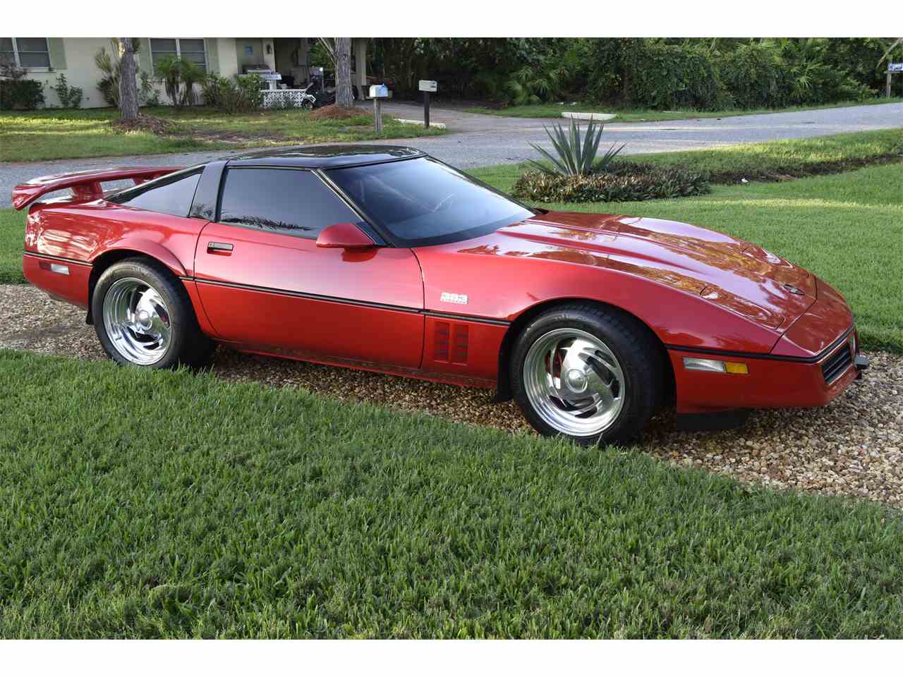 Chevrolet corvette 1985