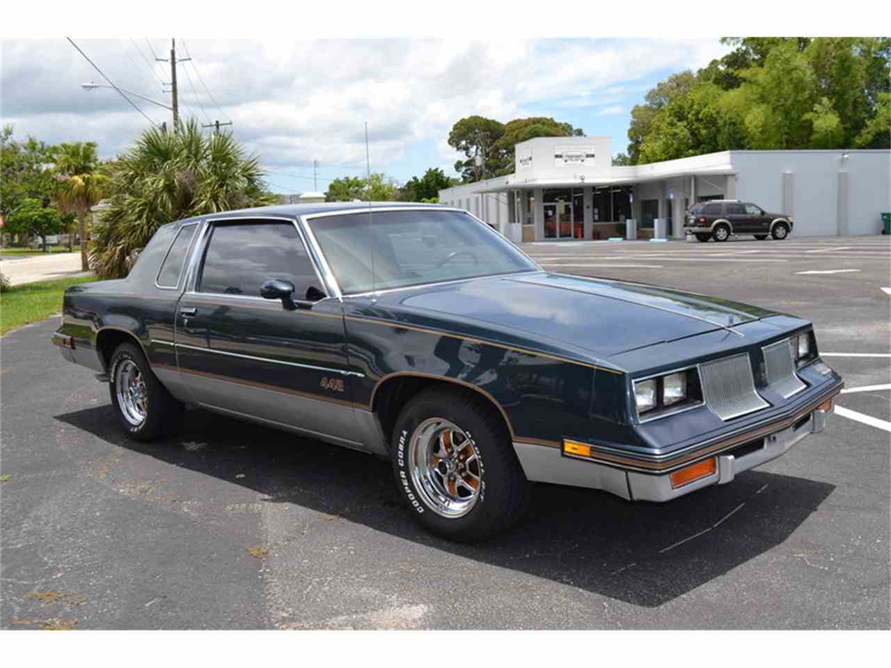 1986 Cutlass Sierra