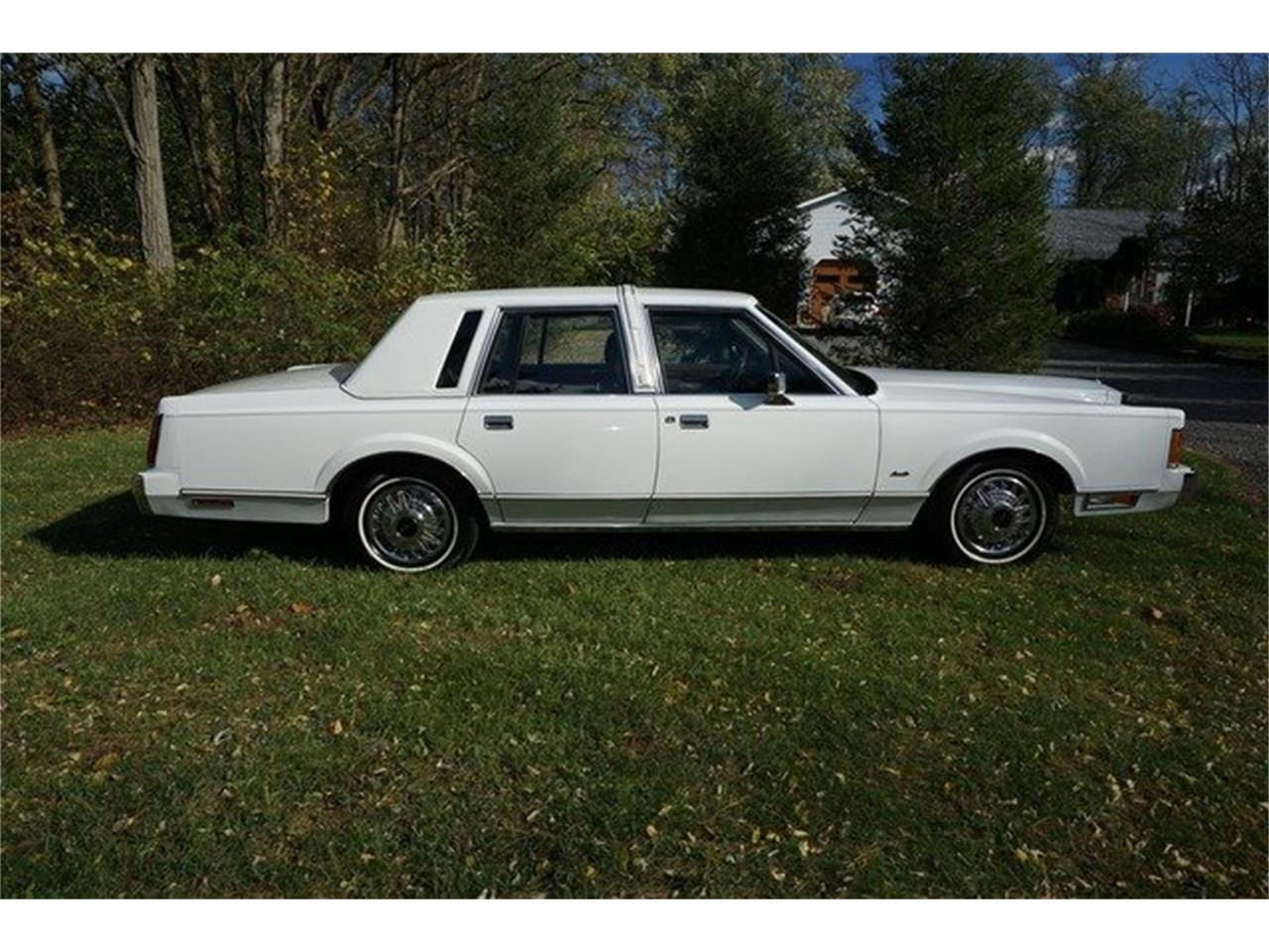 Lincoln town car 1989