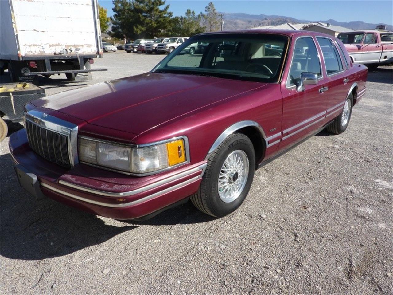 1991 lincoln town car value