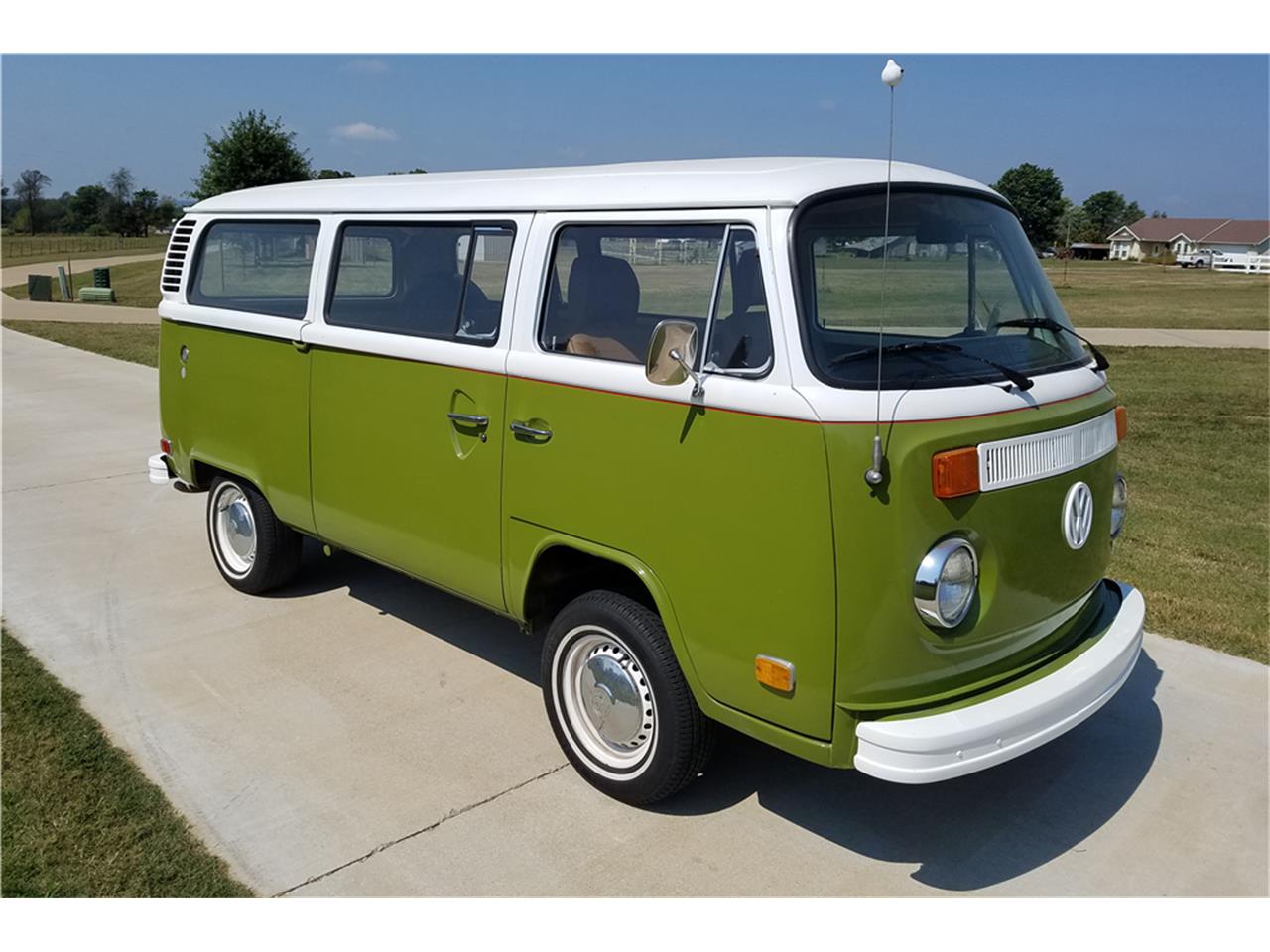 1976 Volkswagen Bus for Sale CC1047341