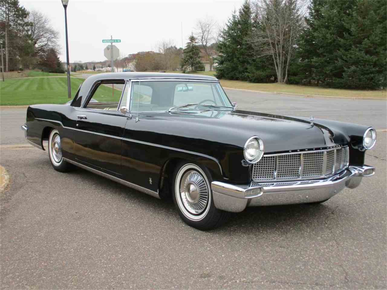 Lincoln continental mark 2