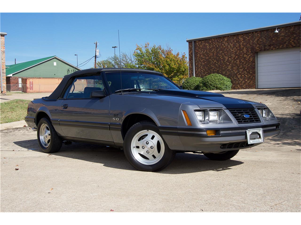 1983 mustang minitube