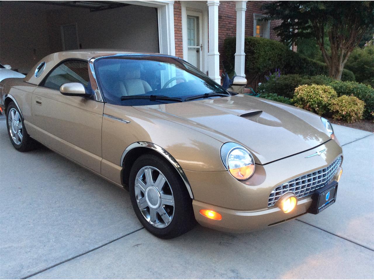 Ford thunderbird 2005