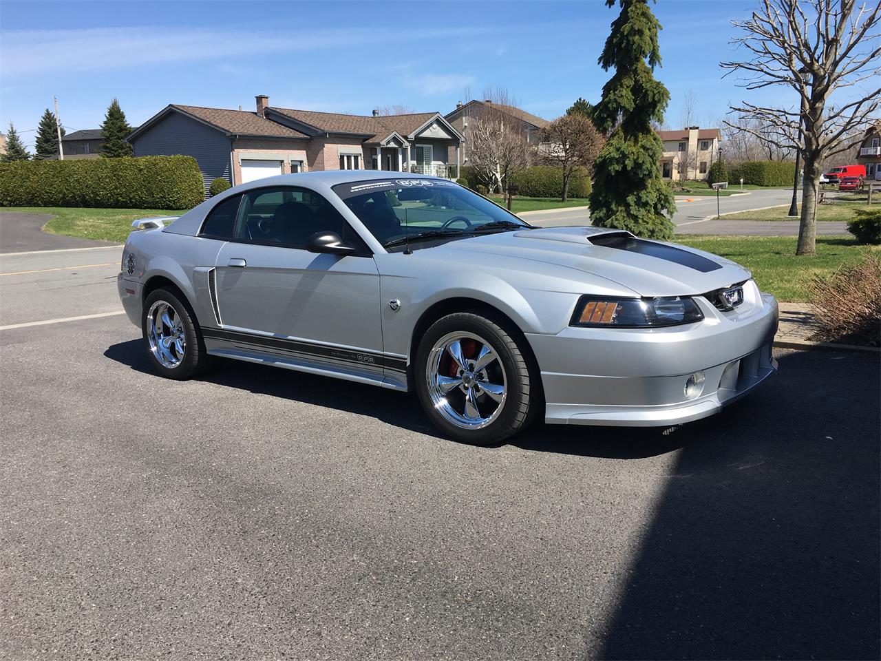 Ford mustang gt 2004