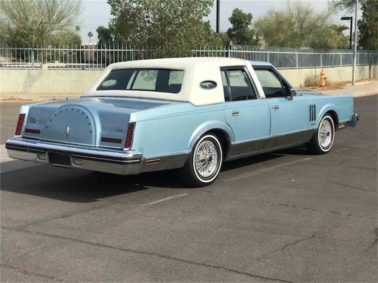 Lincoln continental 1981