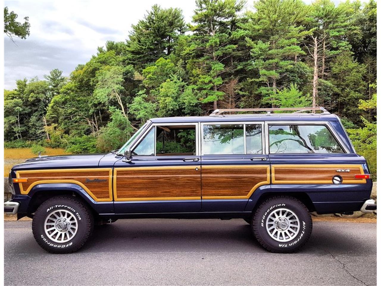 1991 Jeep Grand Wagoneer for Sale CC1074279