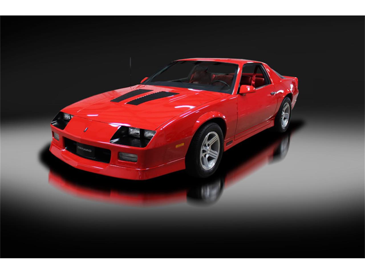 Phoenix Graphix 88-90 Camaro IROC-Z Pre-Molded Decal & Stripe Kit – Silver/Black