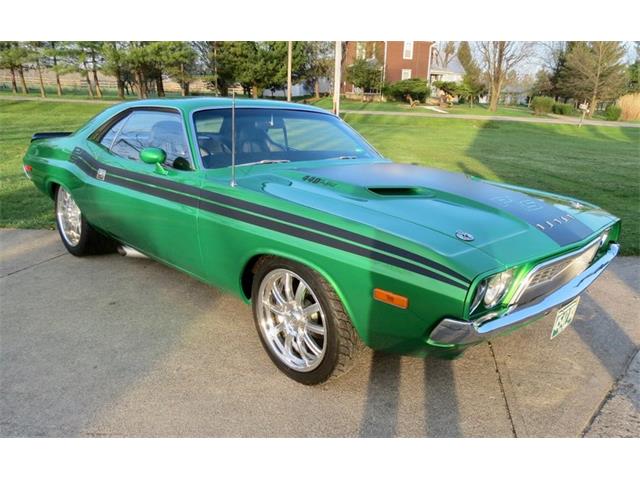 Dodge challenger 1975