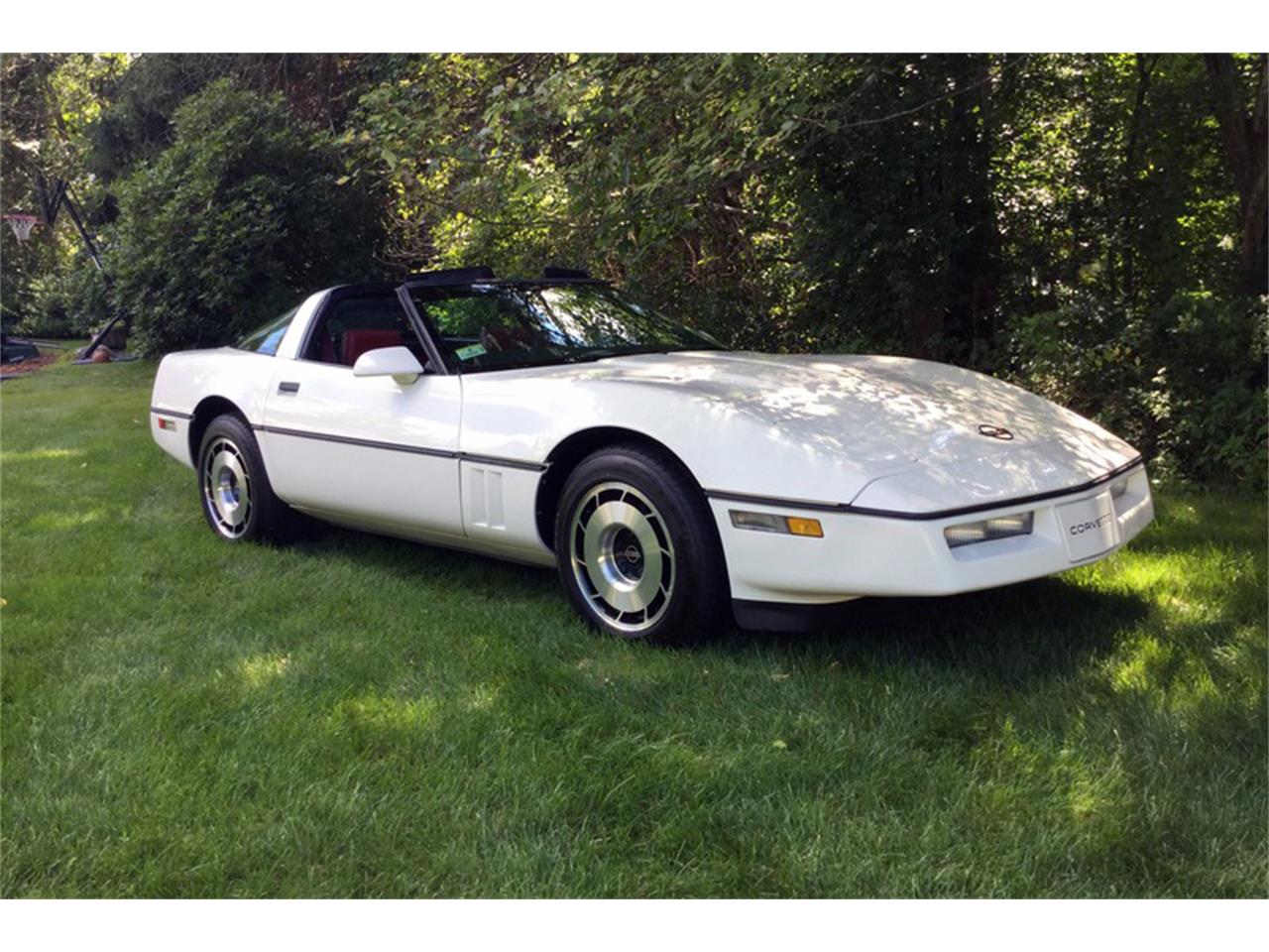 Chevrolet corvette 1985