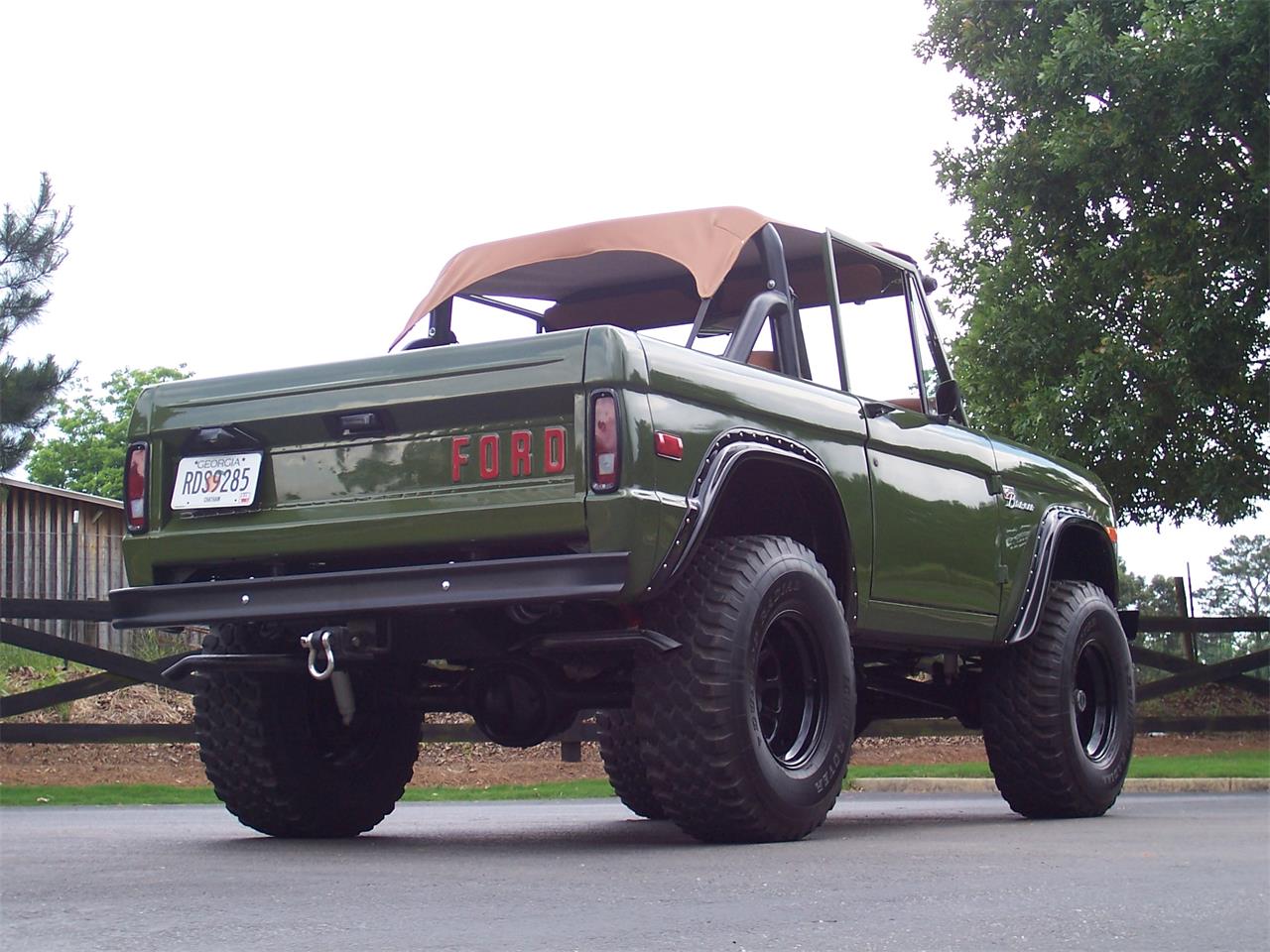 Ford bronco 1975