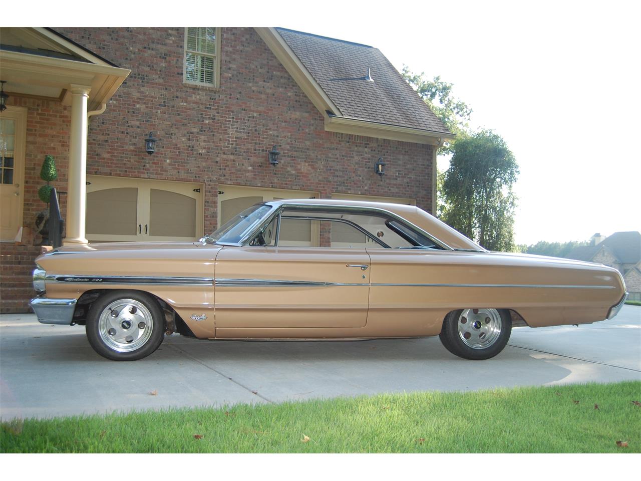 1964 Ford Galaxie 500 Radio