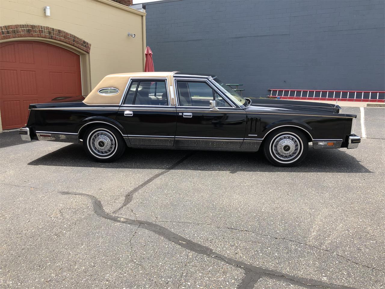 1983 Lincoln Continental Mark VI for Sale | ClassicCars.com | CC-1113689