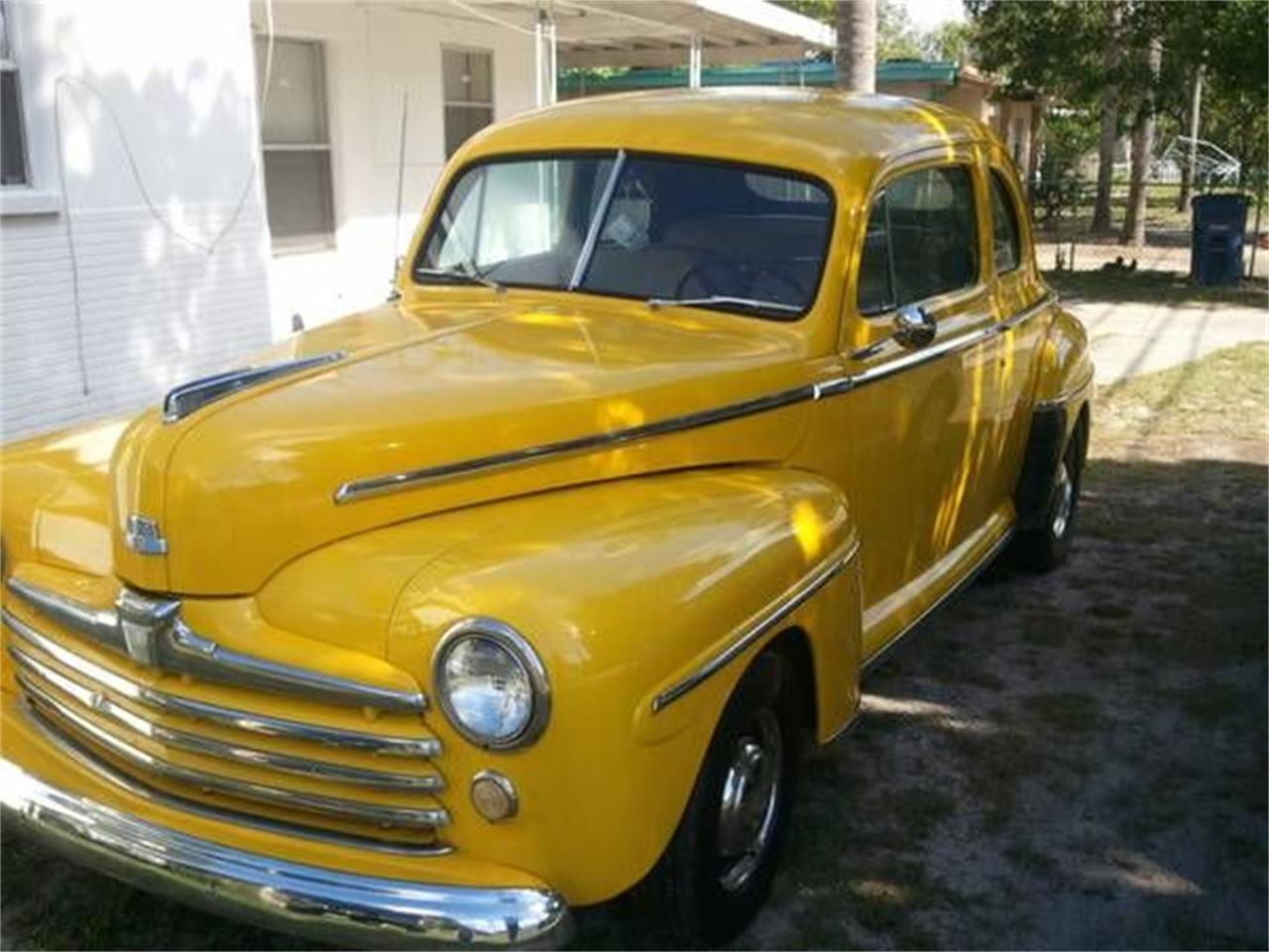 Ford deluxe 1948