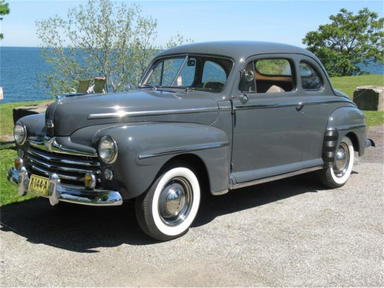 1948 Ford Deluxe Coupe