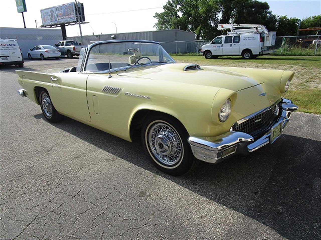 Ford thunderbird 1957