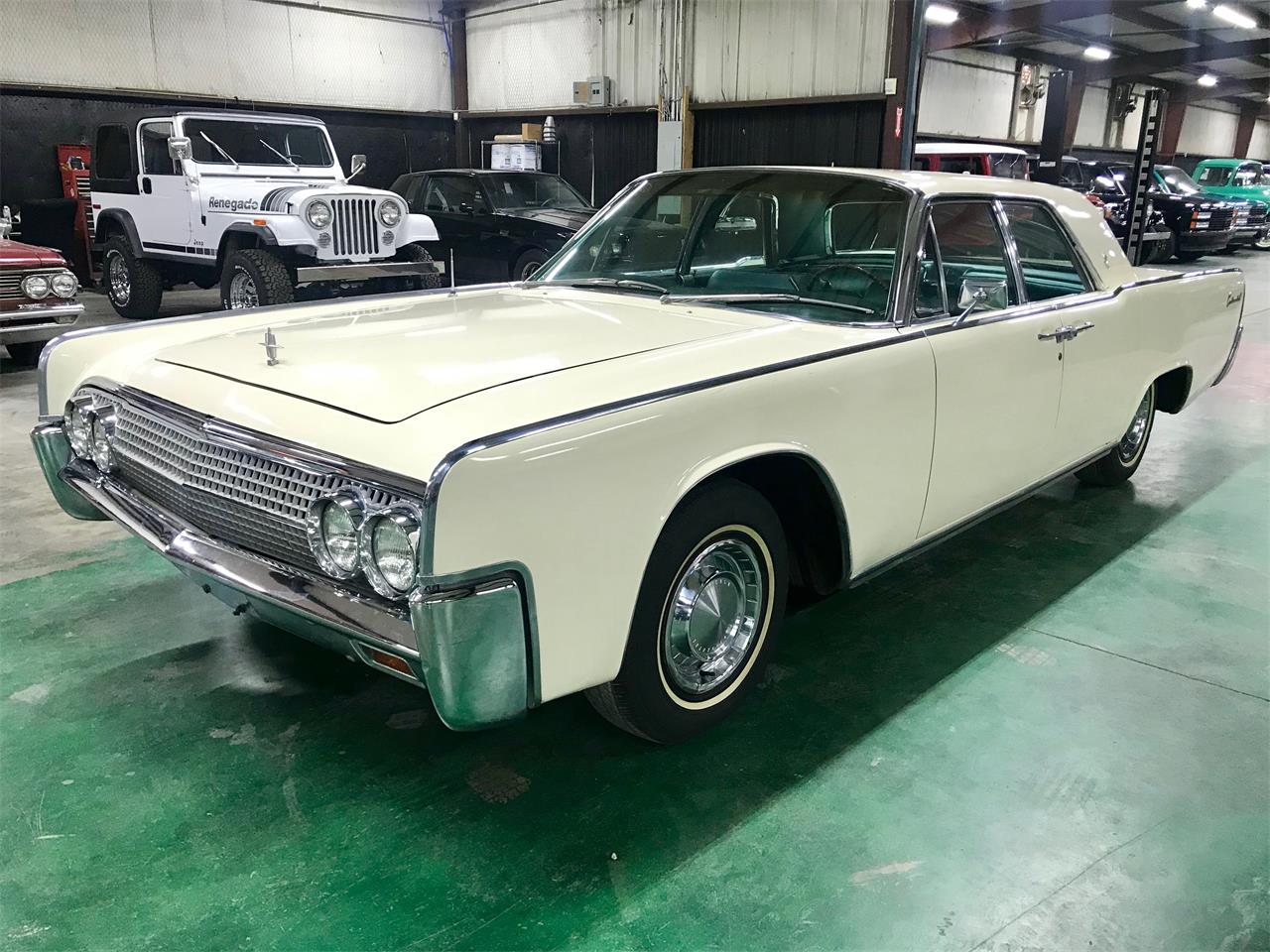 Lincoln continental 1963 года