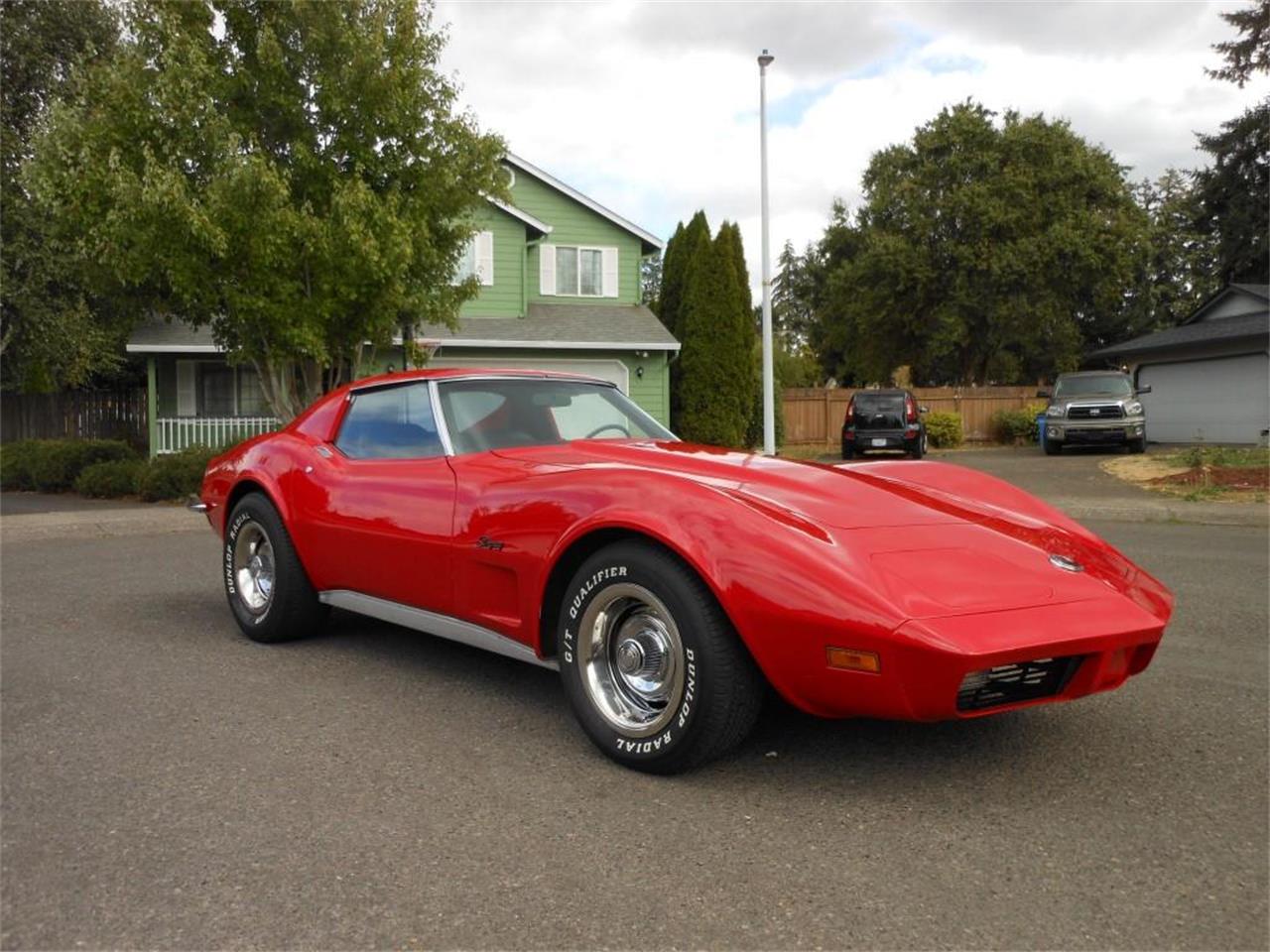 Chevrolet Corvette Stingray Red