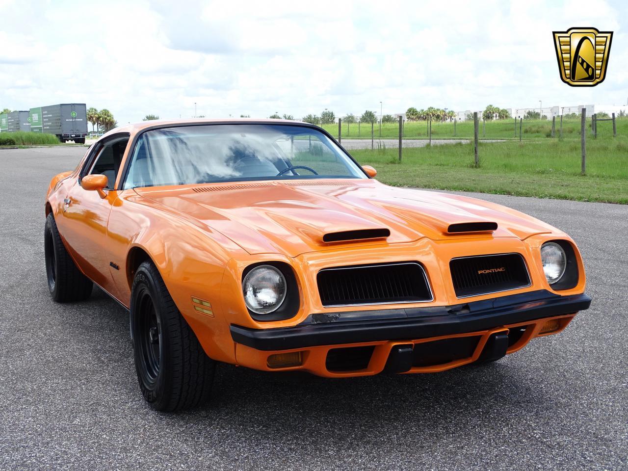 Pontiac firebird 1974