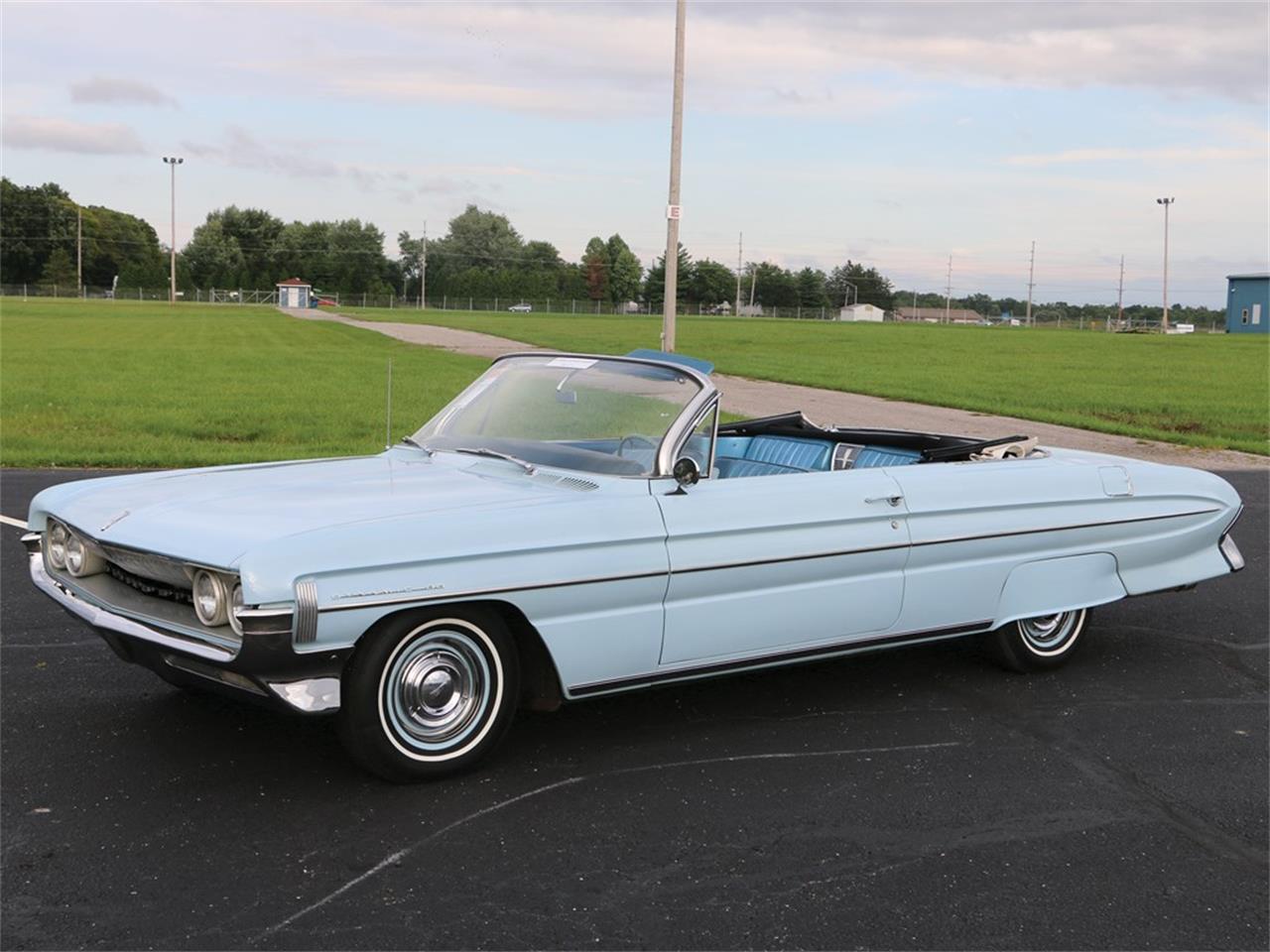 1961 Oldsmobile Dynamic 88 for Sale | ClassicCars.com | CC-1139927