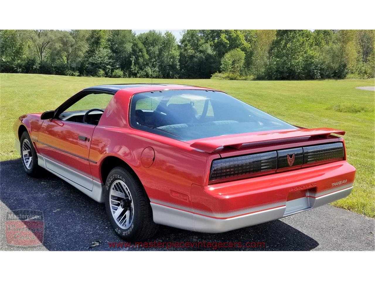 Pontiac firebird 1985