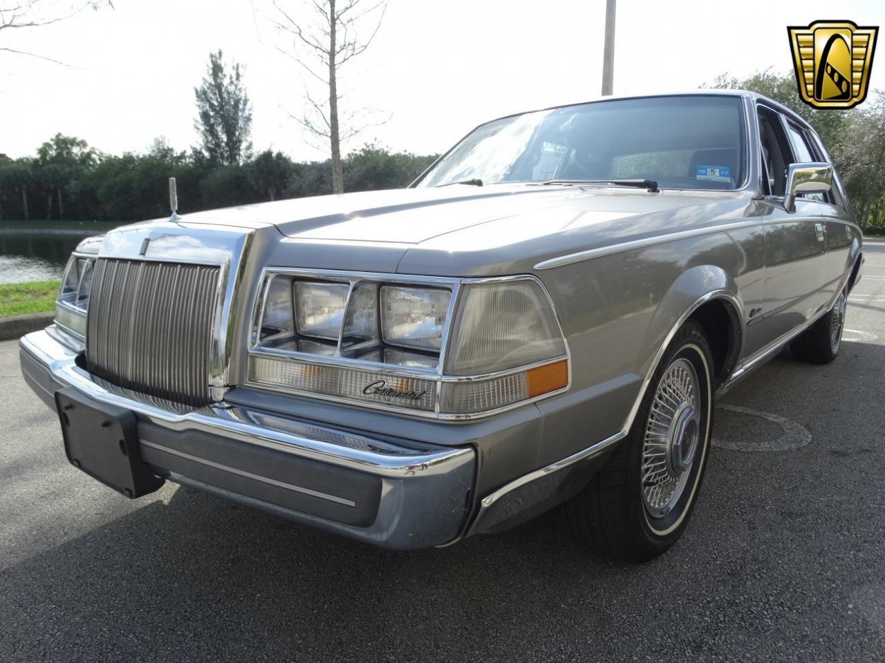 Lincoln continental 1987