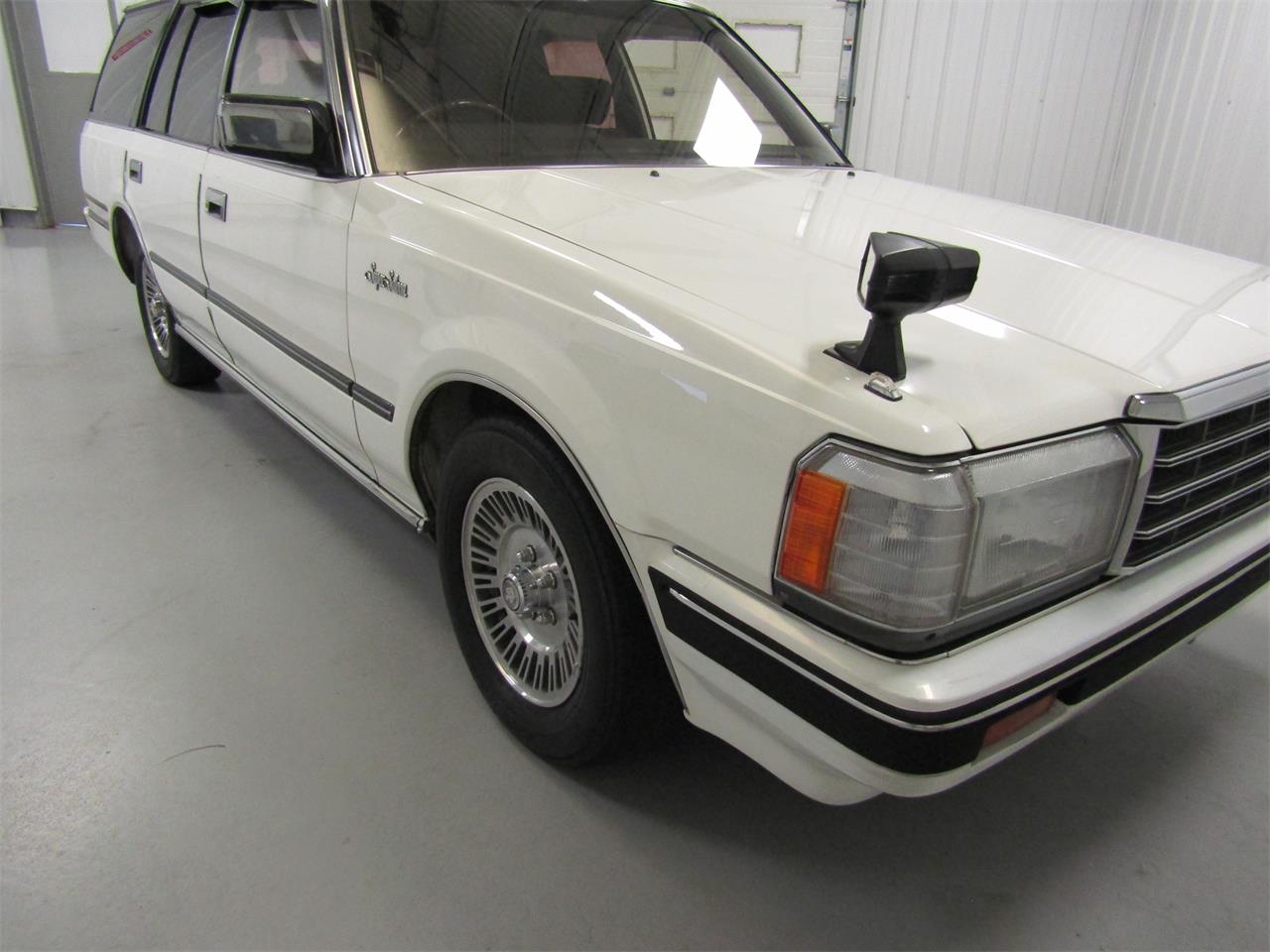 Toyota crown 1985