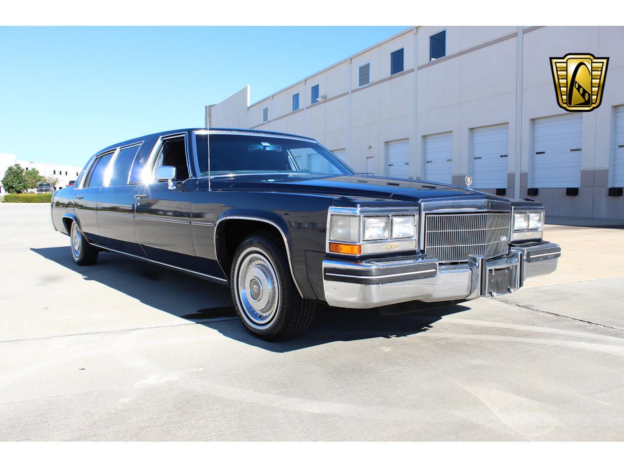 Cadillac deville 1984