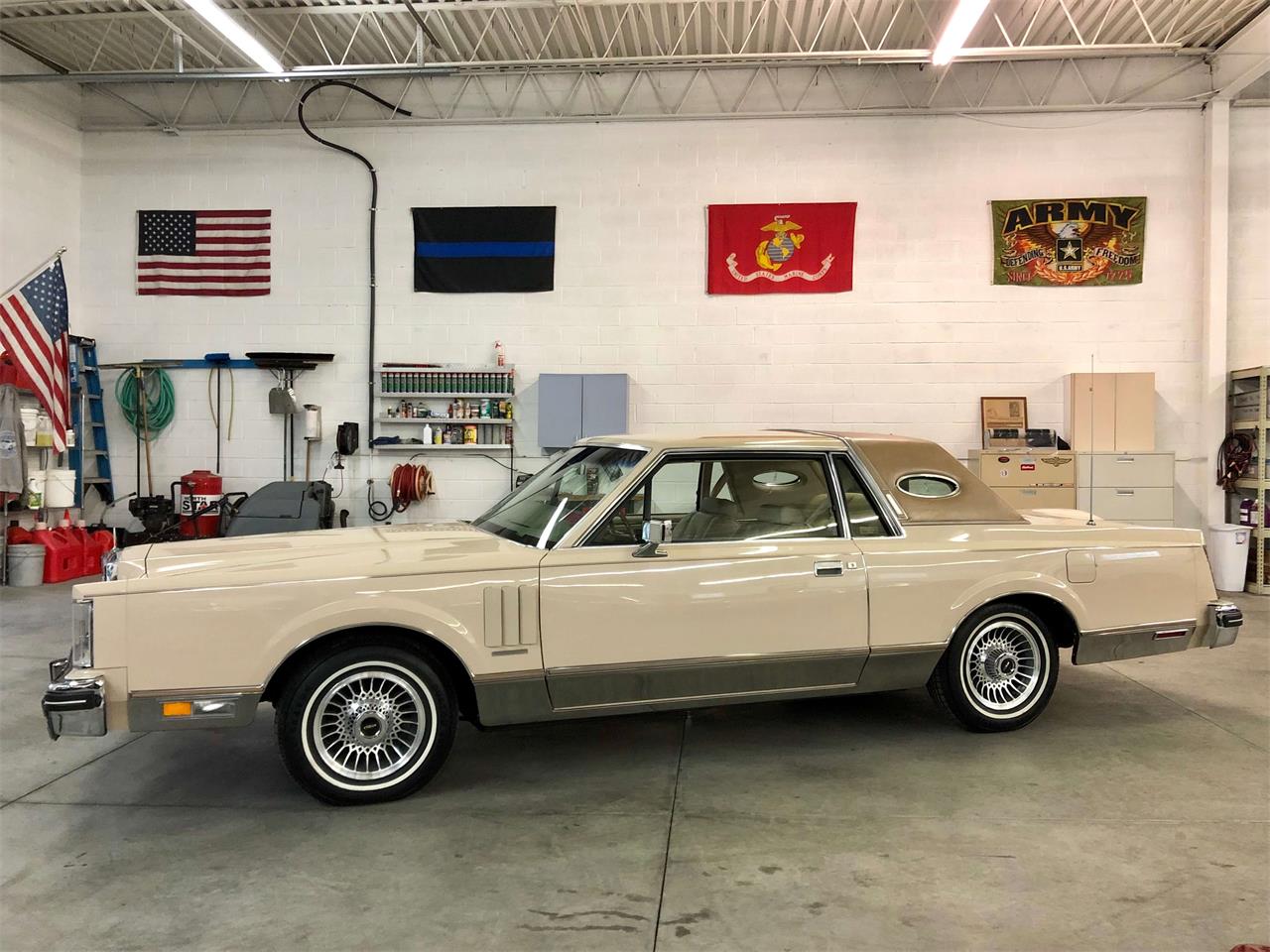 Lincoln continental mark vi