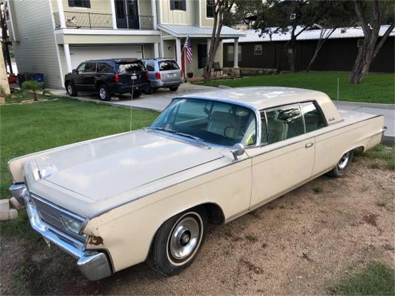 Chrysler imperial crown 1965