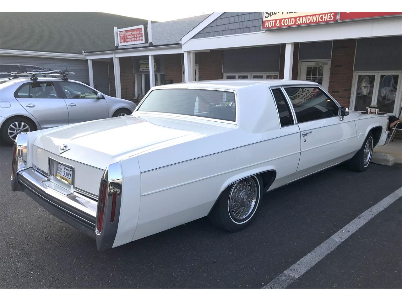 Cadillac deville 1984