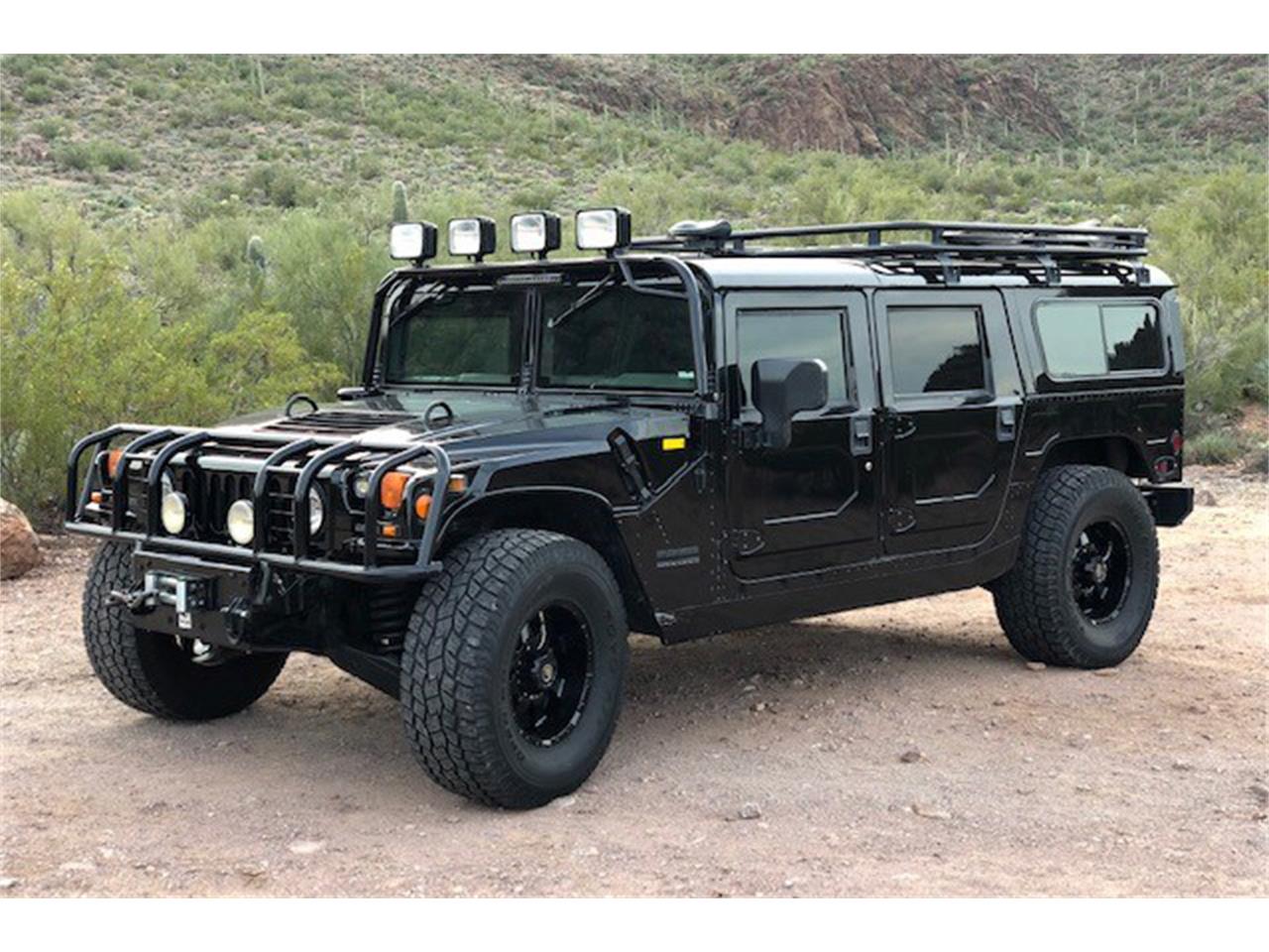 Сколько весит hummer h1