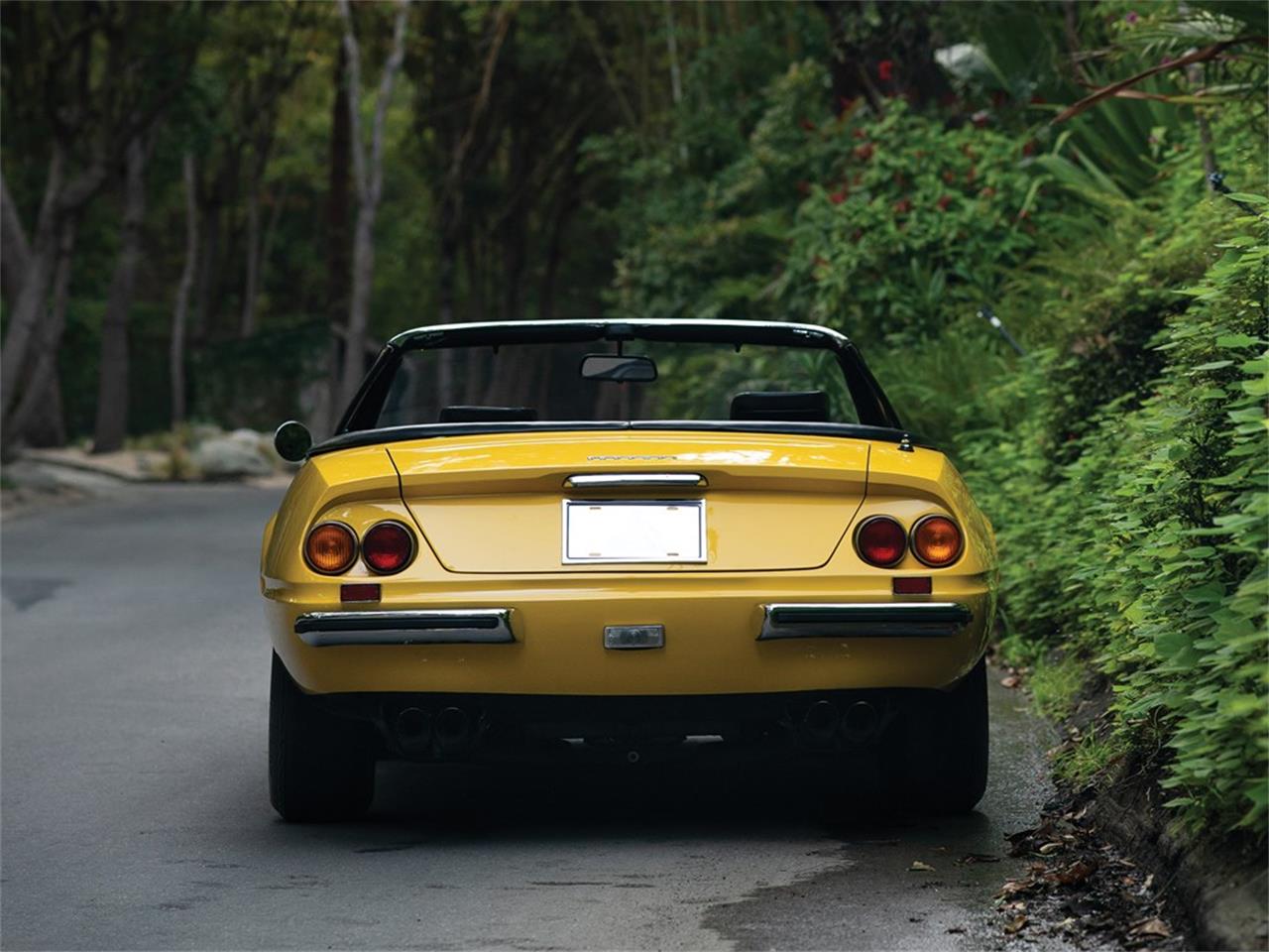 ferrari daytona 365 gts