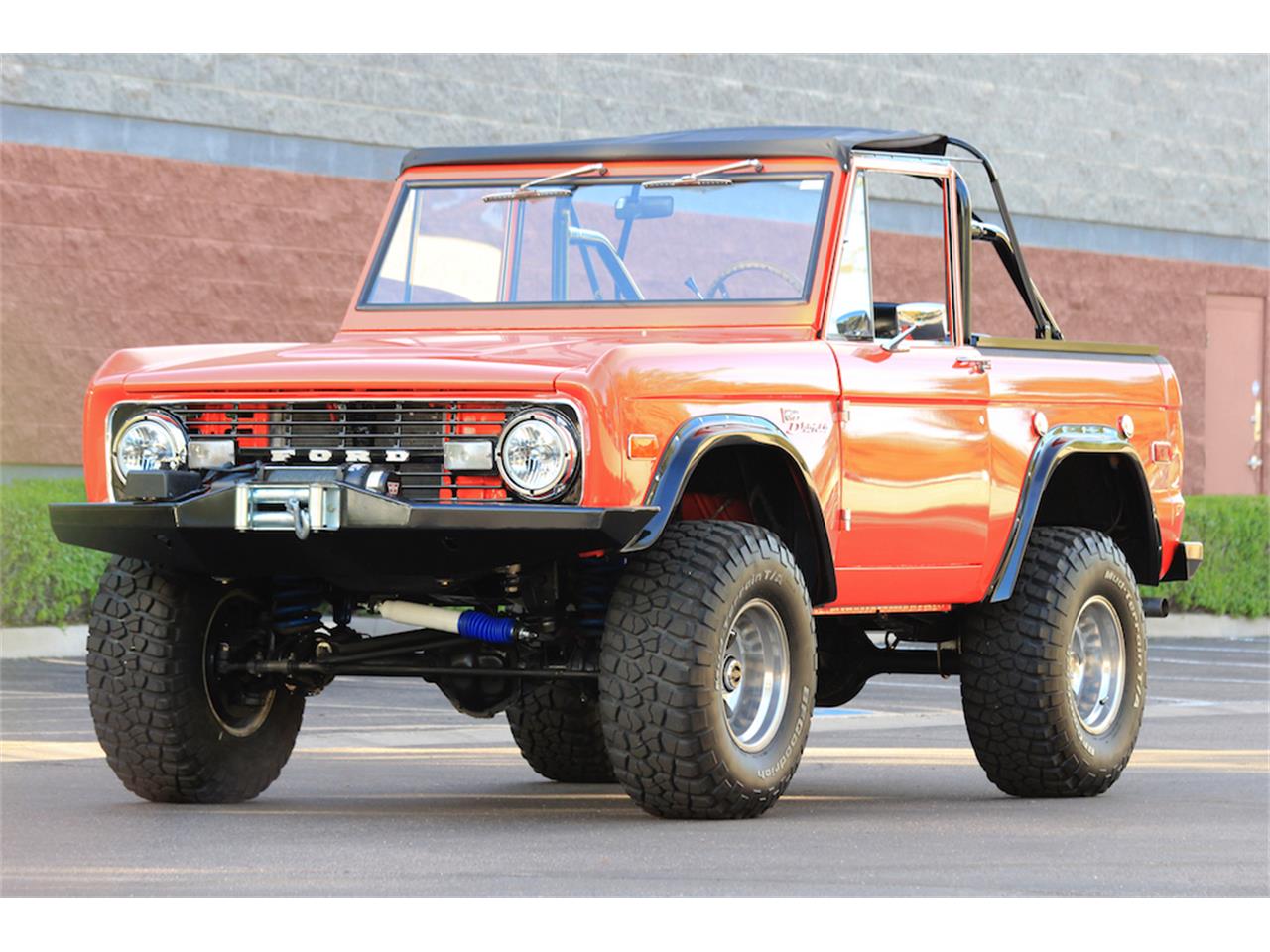 Ford bronco 1975