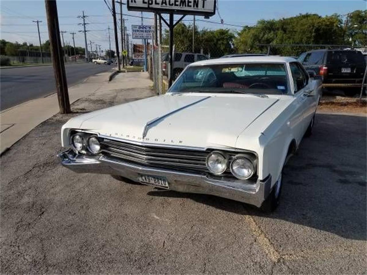 Oldsmobile 88 1965