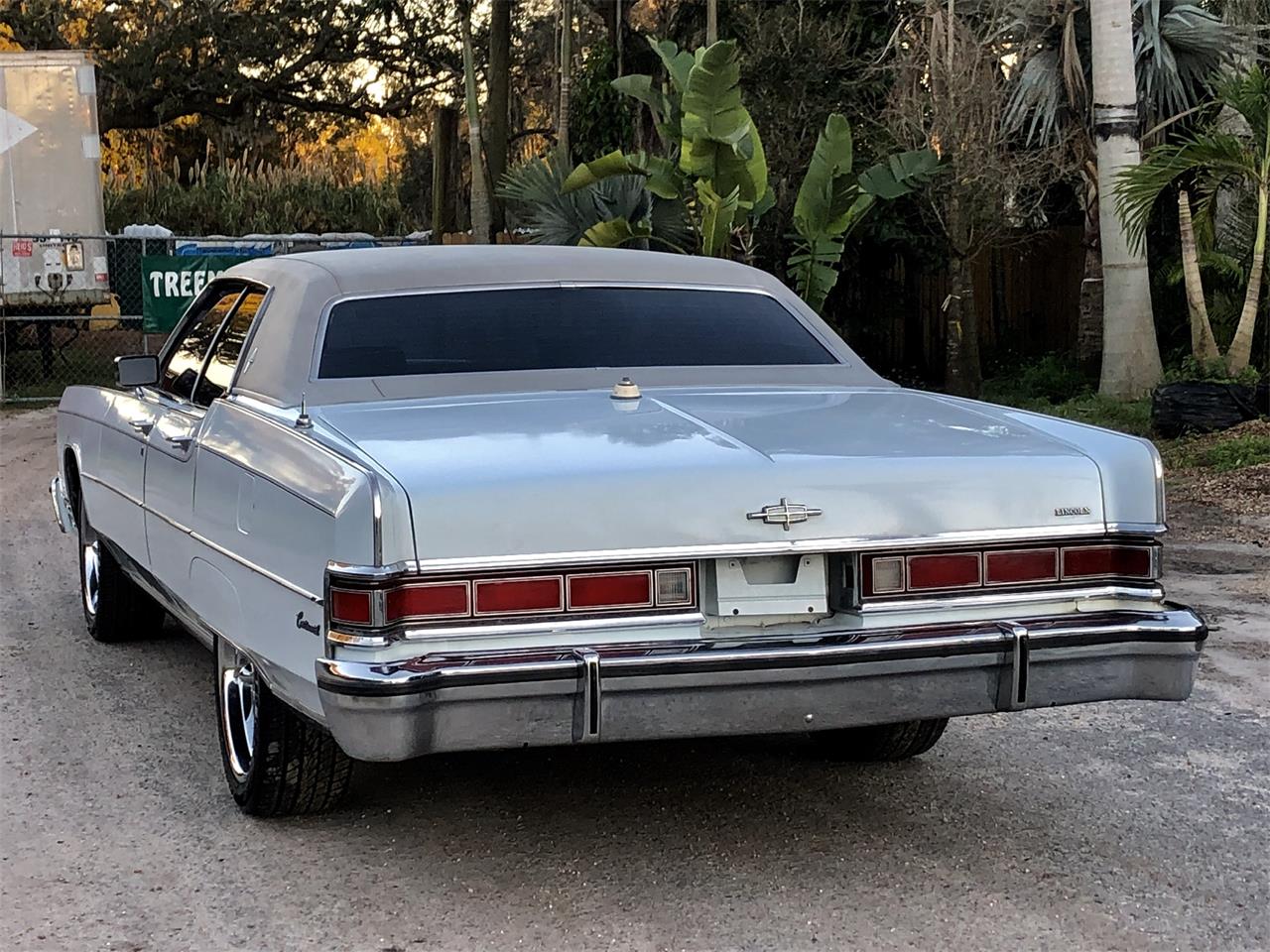 Lincoln continental 1974