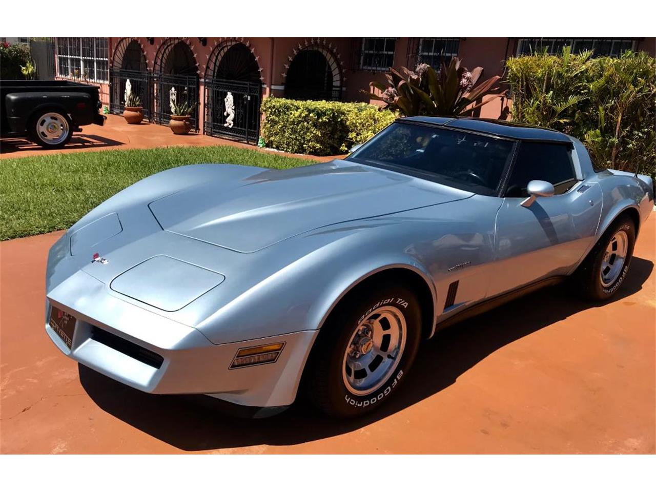 Chevrolet corvette 1982