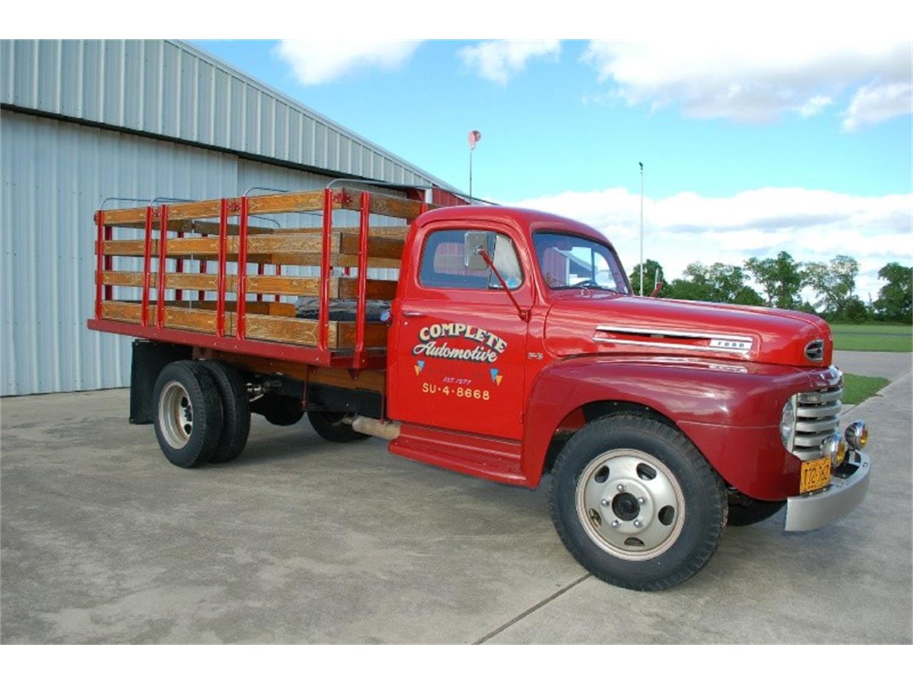 flatbed truck for sale