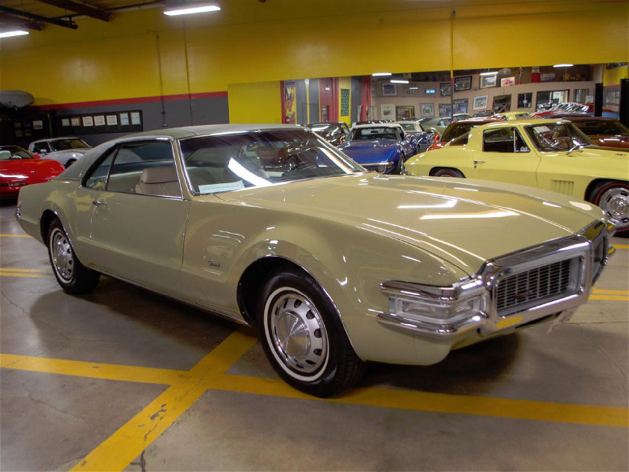 Oldsmobile toronado 1969