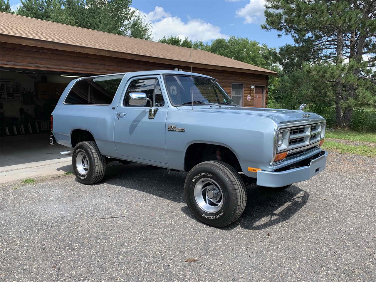 Dodge ramcharger 1991